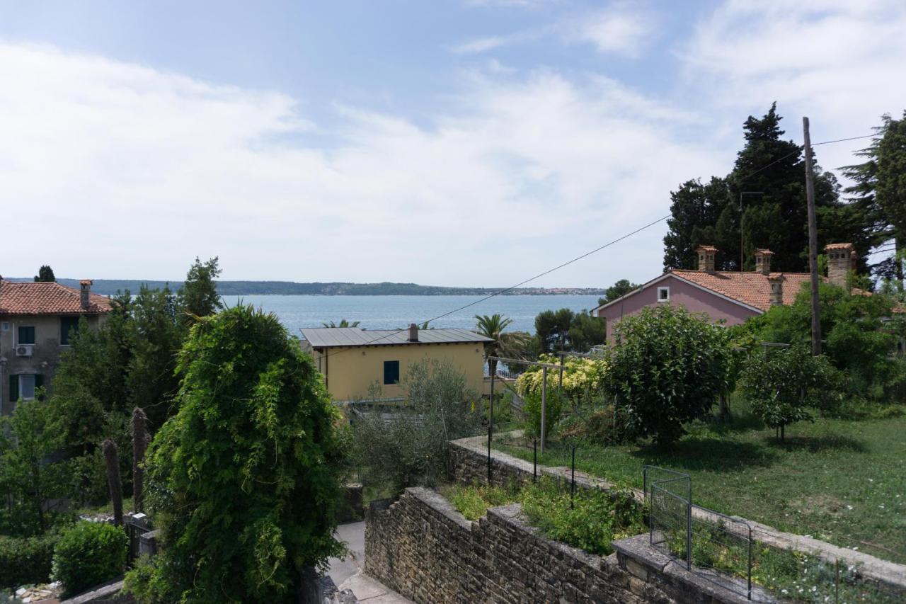 Apartmaji Fizine Порторож Экстерьер фото